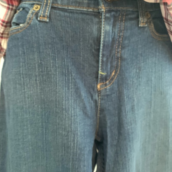 DKNY SOHO Medium Wash 5 Pocket Boot Cut Jeans - Picture 4 of 7